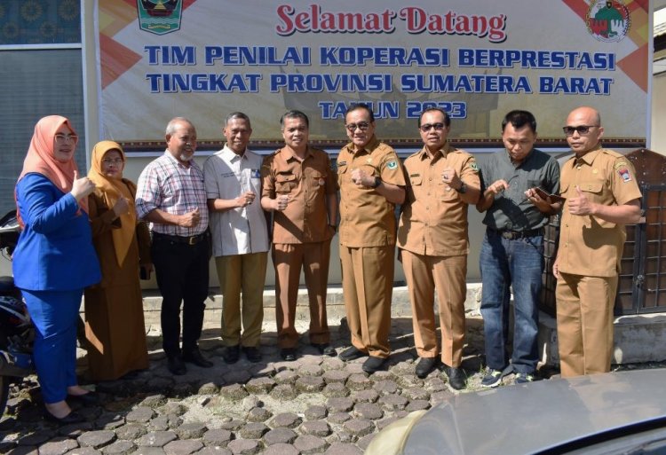 Digitalisasi Koperasi Dan UMKM KUD GUGUAK